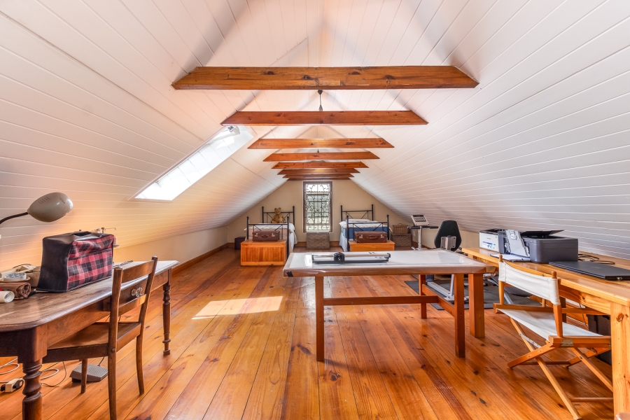 6 Bedroom Property for Sale in Paarl Central Western Cape